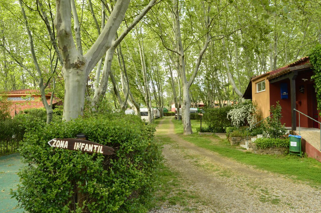 Camping El Pinajarro Hervás المظهر الخارجي الصورة